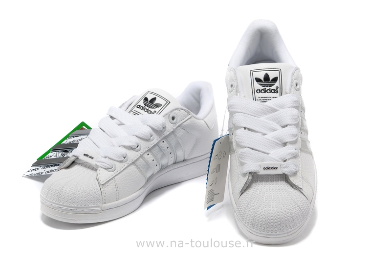 chaussures adidas pas cher